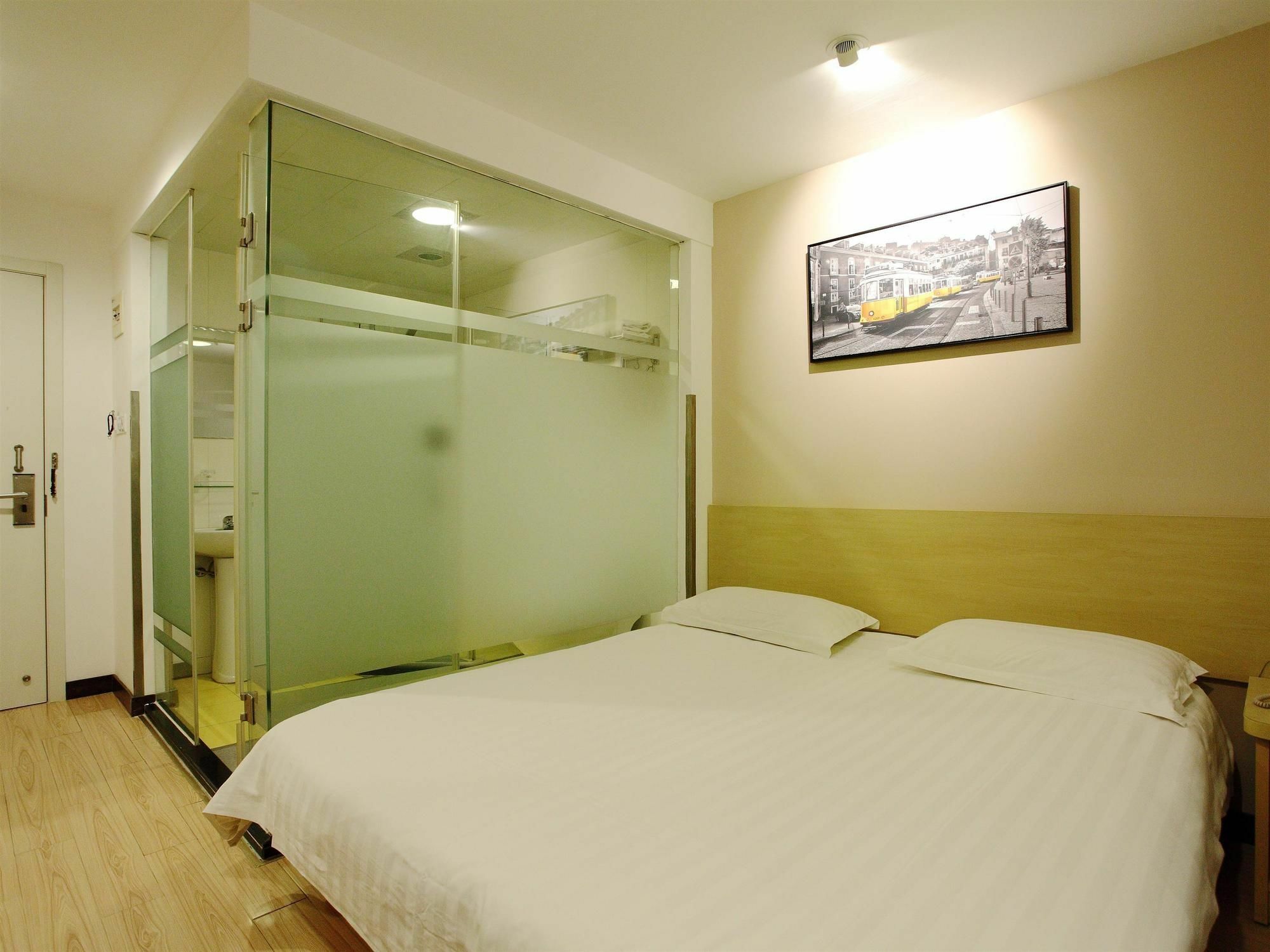 Weijing Express Hotel Csangsu Kültér fotó